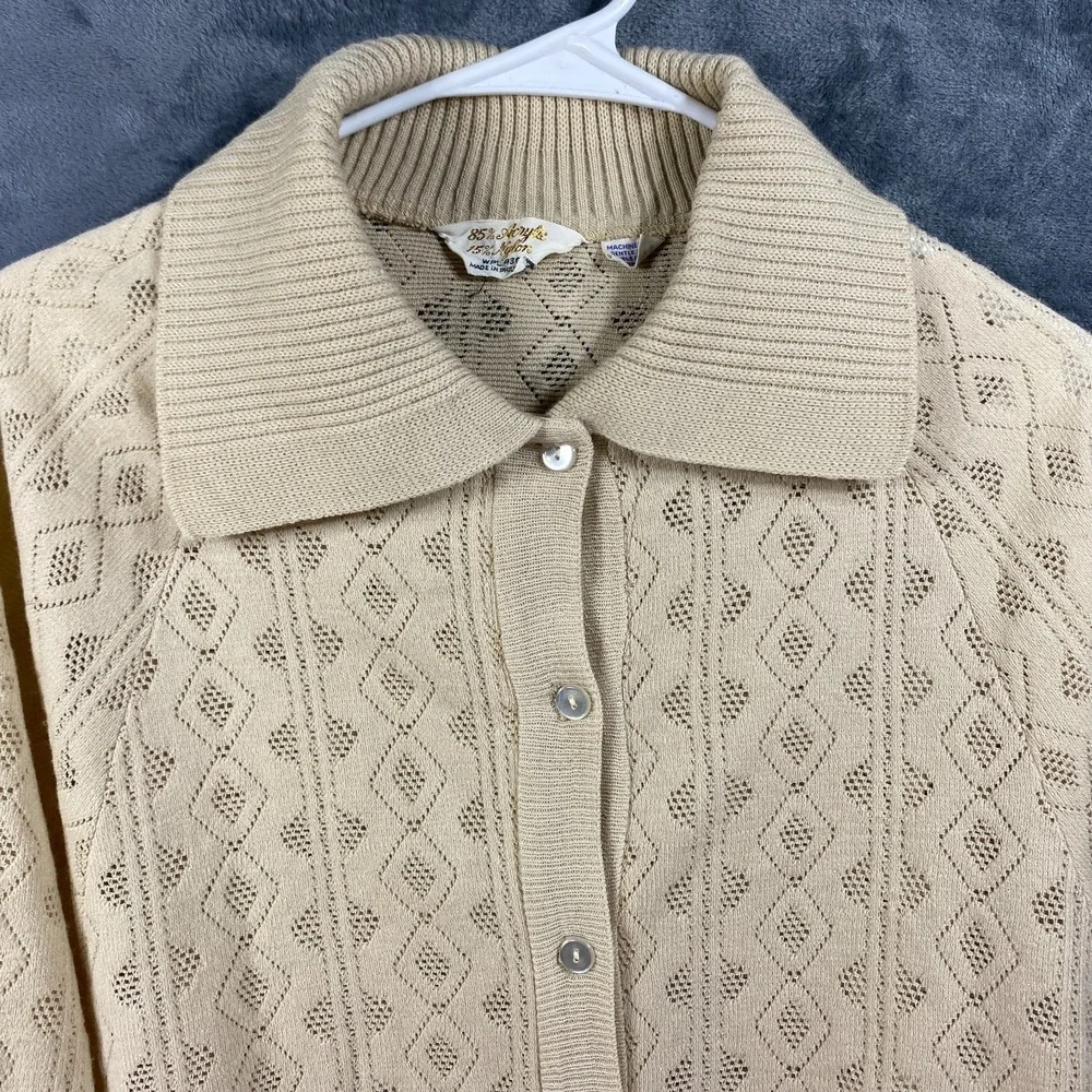 Vintage Womens Cardigan Cream Pointelle Knit Fringe Button Front Boho 70s Retro